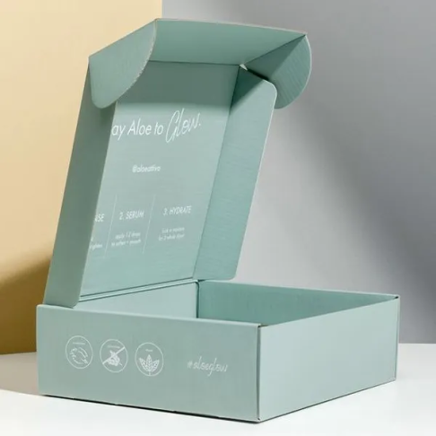 Apparel mailer boxes